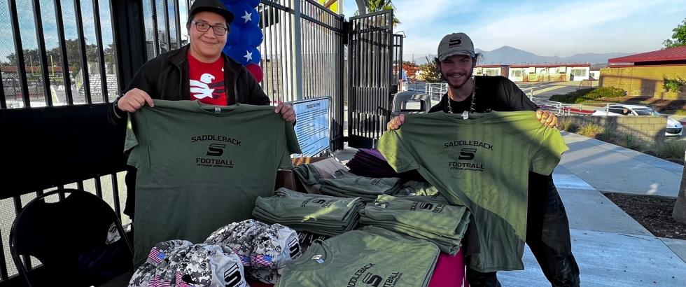 Veteran group giving out shirts