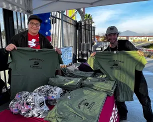 Veteran group giving out shirts