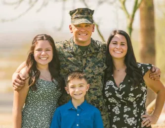 photo of kaileigh carter and her family